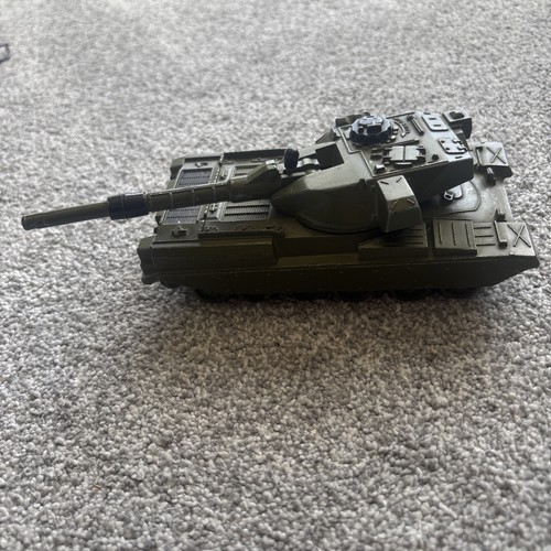 Dinky toys chieftain tank - dinky,
