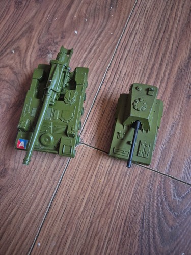 Matchbox superkings tanks - matchbox,